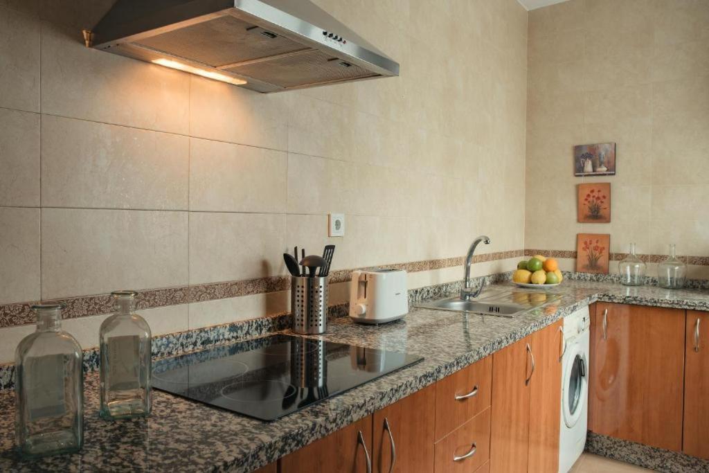 Apartamentos San Pedro Sevilla Eksteriør billede
