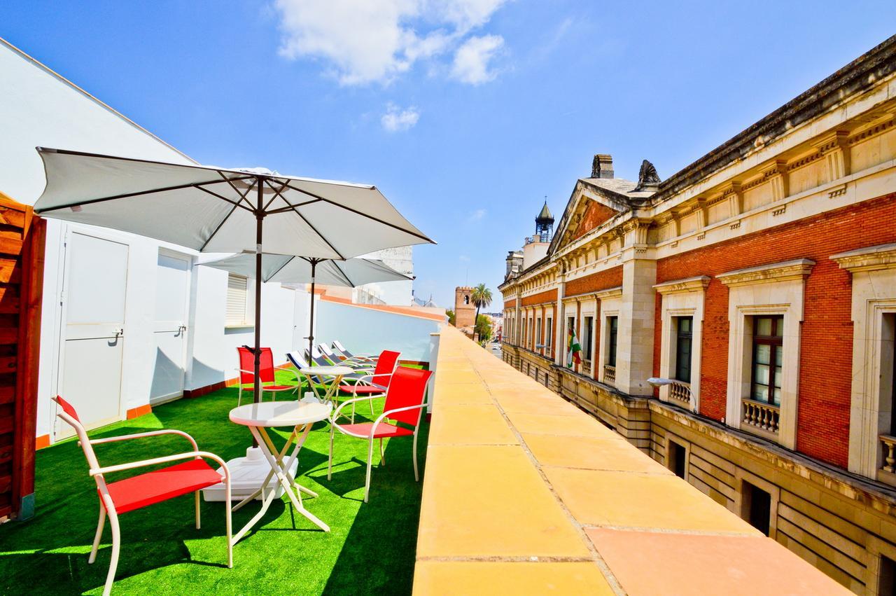 Apartamentos San Pedro Sevilla Eksteriør billede